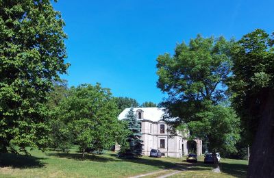 Castle for sale Więsławice, Kuyavia-Pomerania, Access