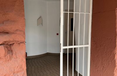 Historical tower for sale Rhineland-Palatinate, Eingang Turminneres