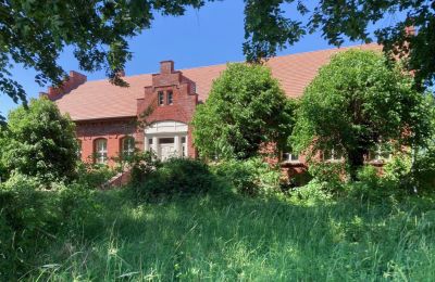 Character Properties, Manor house near Pasewalk, Mecklenburg-Vorpommern-Brandenburg-Poland
