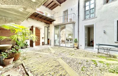 Manor House for sale 28824 Oggebbio, Località Rancone, Piemont, Courtyard