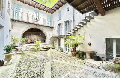 Manor House for sale 28824 Oggebbio, Località Rancone, Piemont, Courtyard