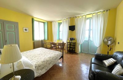 Historic Villa for sale Bee, Piemont, Bedroom