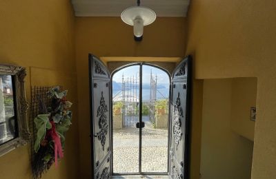 Historic Villa for sale Bee, Piemont, Entrance