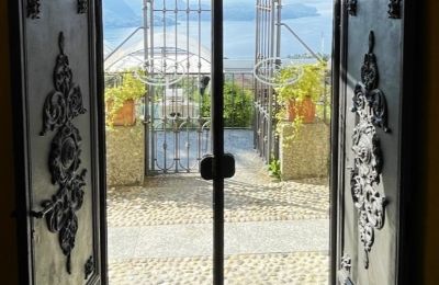 Historic Villa for sale Bee, Piemont, Entrance