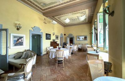 Historisk villa til salg Bee, Piemonte, Stor hal