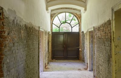 Manor House for sale Lubiatów, Łódź Region, Floor