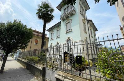 Period Apartment for sale Luino, Lombardy, Photo 3/19
