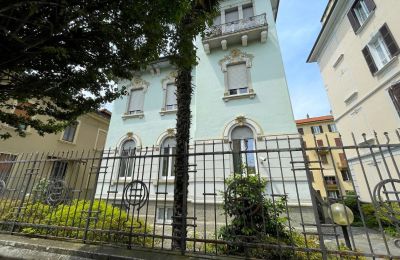 Period Apartment for sale Luino, Lombardy, Photo 18/19
