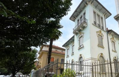 Period Apartment for sale Luino, Lombardy, Photo 2/19