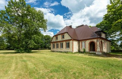 Historic Villa for sale Piaski, Wolności 19, Łódź Region, Exterior View