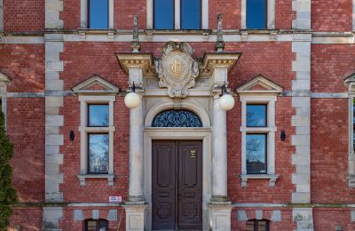Castle for sale Leźno, Pałac w Leźnie 45, Pomerania, Entrance