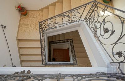 Castle Apartment for sale Arezzo, Via Giuseppe Mazzini, Tuscany, Photo 2/25