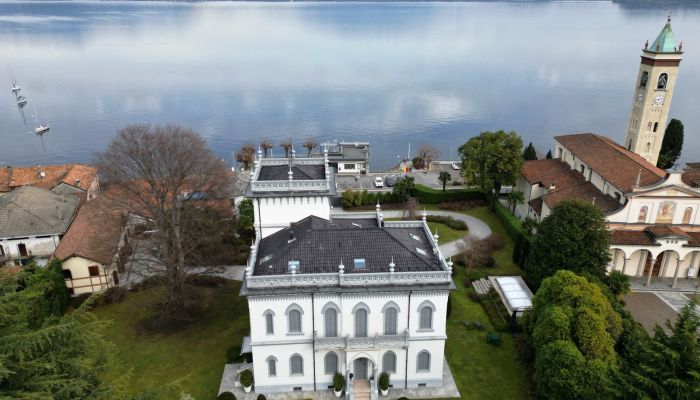 Belle Epoque Mansion on Lake Maggiore