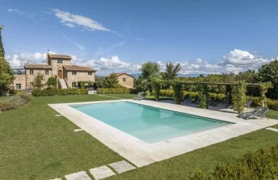 Country home for sale Montepulciano, Tuscany, Pool