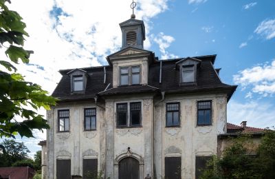 Schloss Hohe Sonne, Exterior