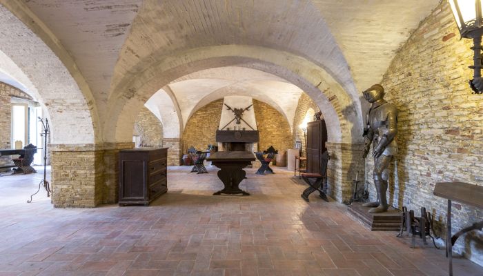 Urban palace for sale Filottrano, Marche