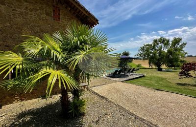 Historic property for sale Mirande, Occitania, Photo 30/39