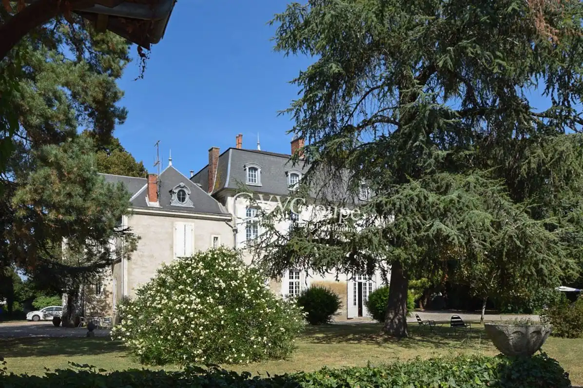 Photos French Manor with guest houses in Villeneuve-sur-Lot