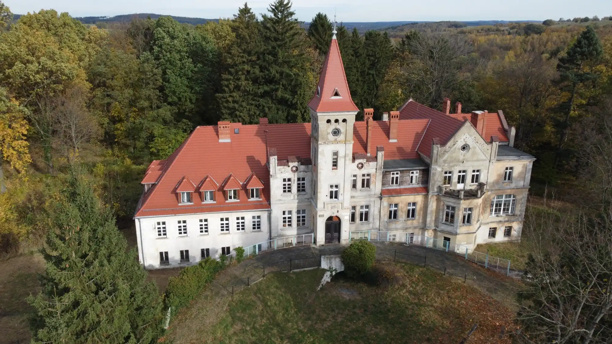 Photos Manor near Leśna in Lower Silesia - SOLD