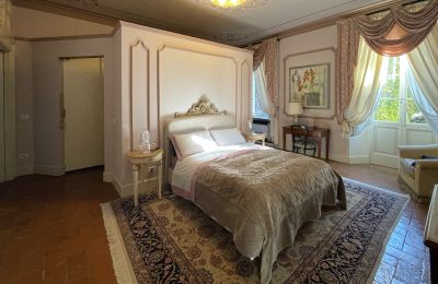 Historic Villa for sale Italy, Photo 33/48