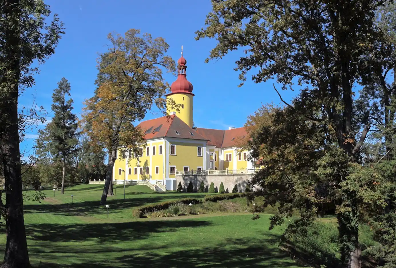 Photos Baroque chateau in South Bohemia