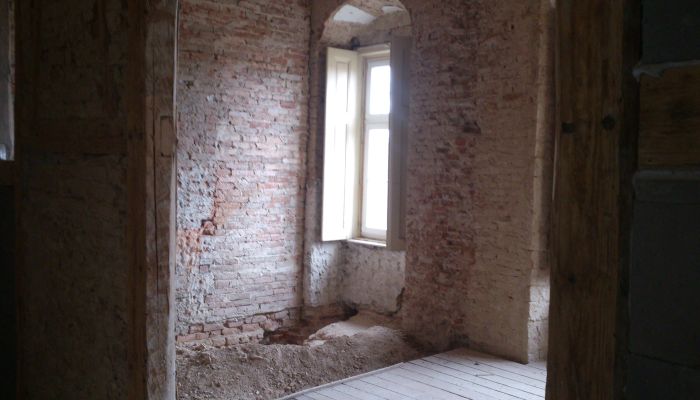 Château · Rumanová