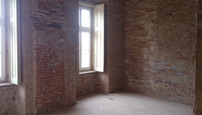 Château · Rumanová