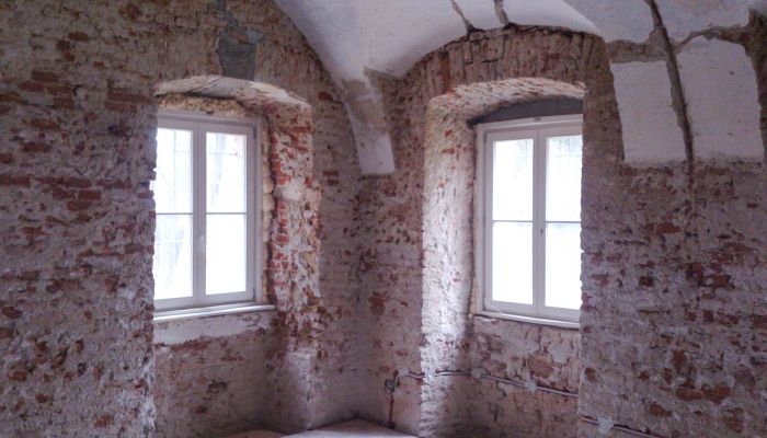 Château · Rumanová