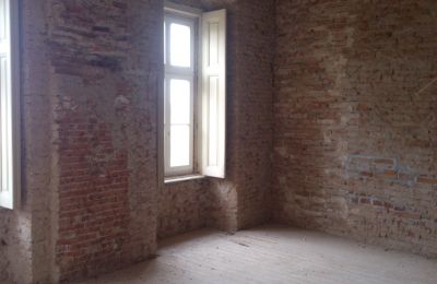 Château · Rumanová