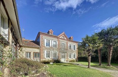 Country home for sale Trie-sur-Baïse, Occitania, Photo 2/30