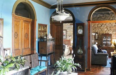 Manor house for sale Parres, Asturias, Entrance