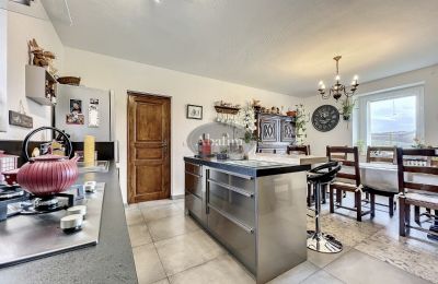 Country home for sale Rodez, Occitania, Kitchen