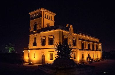Castle for sale Santa Oliva, Catalonia, Photo 10/19