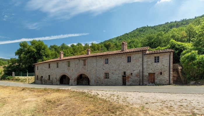 Country property for sale Perugia, Umbria