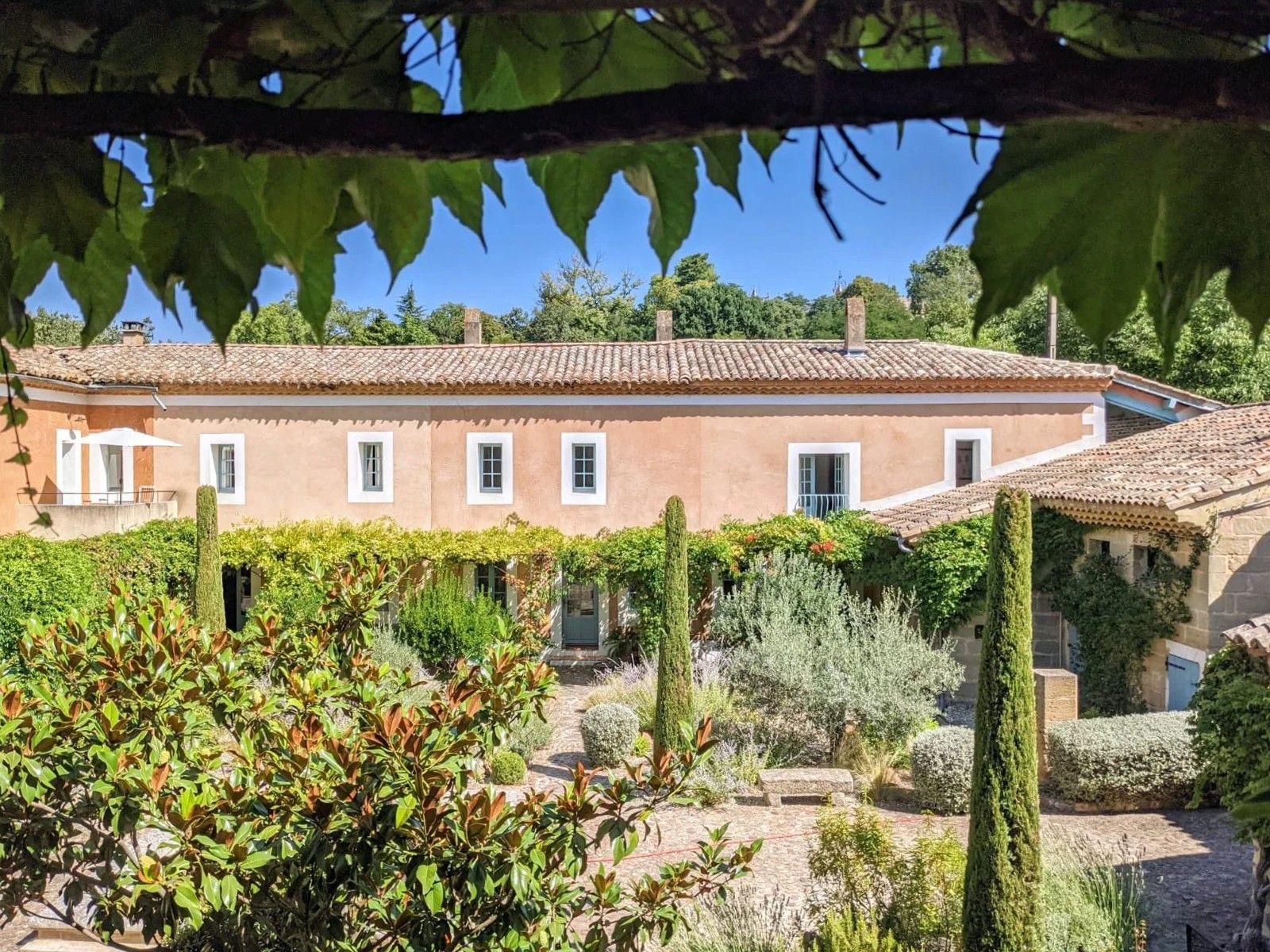 Photos Characterful country retreat near Uzès, Occitanie