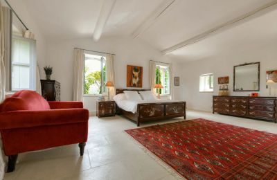 Manor House for sale Uzès, Occitania, Photo 23/44