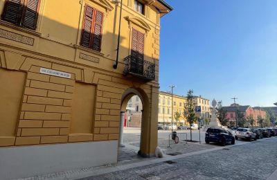 Urban palace for sale Soresina, Lombardy, Photo 5/36