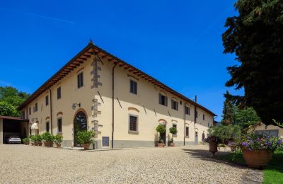Historic Villa for sale Vicchio, Tuscany,, Photo 2/2