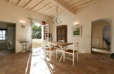Manor House for sale Uzès, Occitania, Photo 15/28