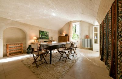 Manor House for sale Uzès, Occitania, Photo 7/28