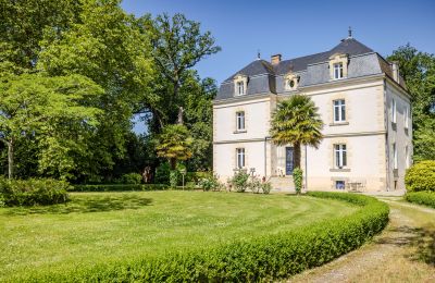 Historic properties, Charming 19th century château - 30 minutes from the beaches