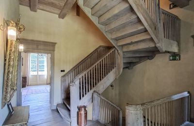 Manor House for sale Dawidy, Dwór w Dawidach, Warmia-Masuria, Staircase