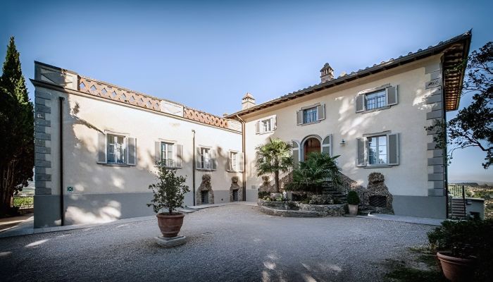 Historic Villa for sale San Gimignano, Tuscany,  Italy