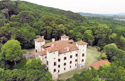 Castle for sale Italy, Photo 2/21