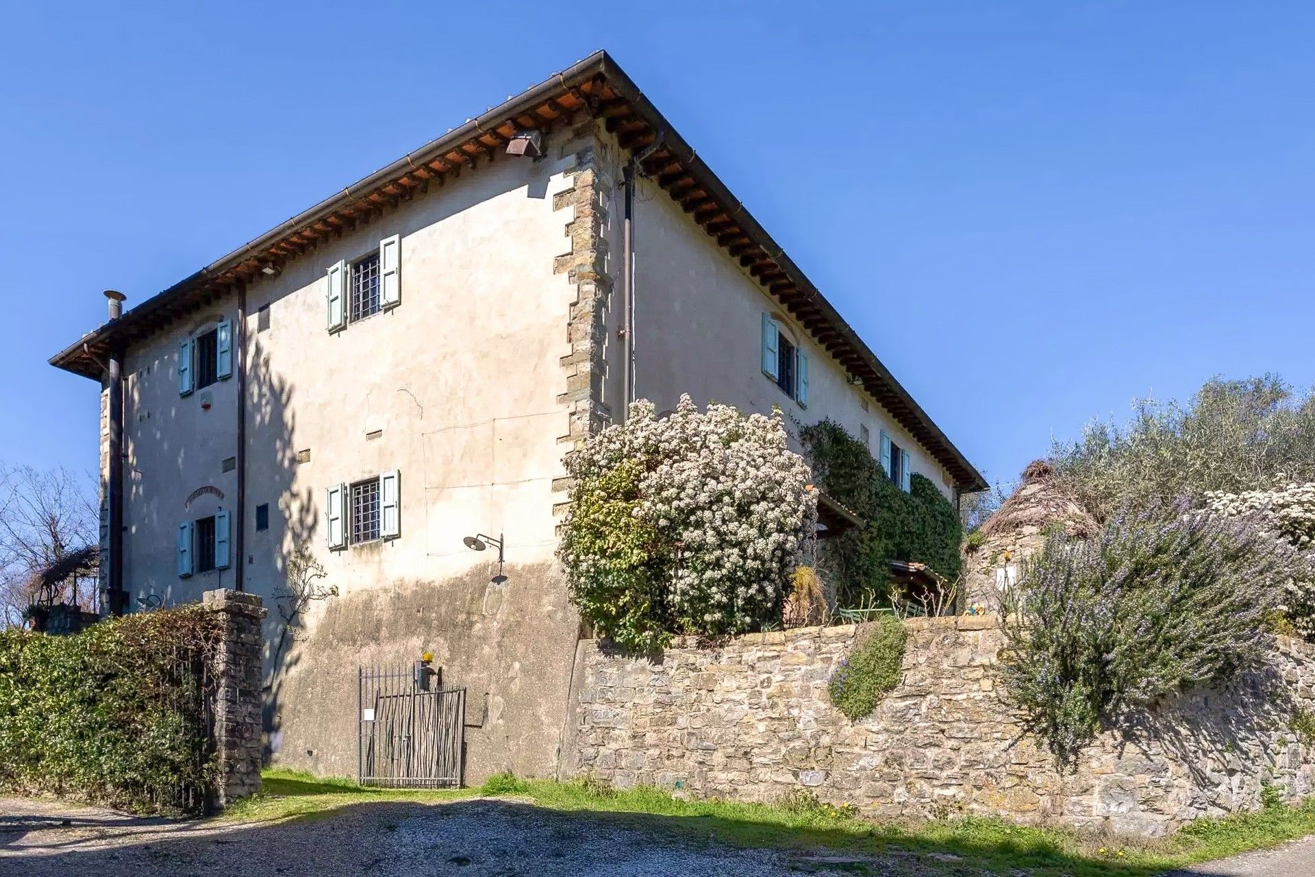 Photos Historic property in Borgo di Tigliano near Florence