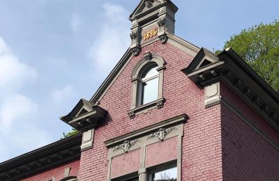 Historic properties, Historic Villa for Sale in Altena, Germany – A Unique Property with Castle Views