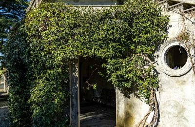 Historic Villa for sale Longone al Segrino, Lombardy, Photo 22/37