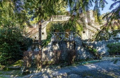 Historic Villa for sale Longone al Segrino, Lombardy, Photo 23/37