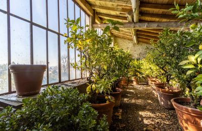 Historic Villa for sale Longone al Segrino, Lombardy, Orangery