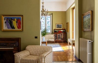 Historic Villa for sale Longone al Segrino, Lombardy, Photo 11/37